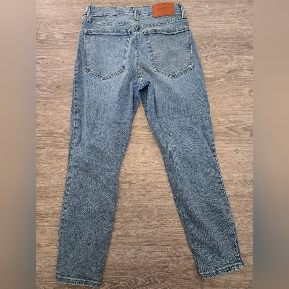 Womens Lucky Brand High-Rise Button-Fly Jeans - Picture 2 of 5